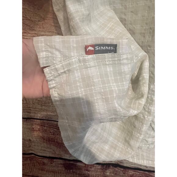 Simms Fishing Shirt Short Sleeve Light Green Cream Plaid Button Up Men's XL - Picture 2 of 5